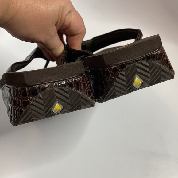 Volatile reptile platform wedge sandals size 9 - Picture 4 of 7